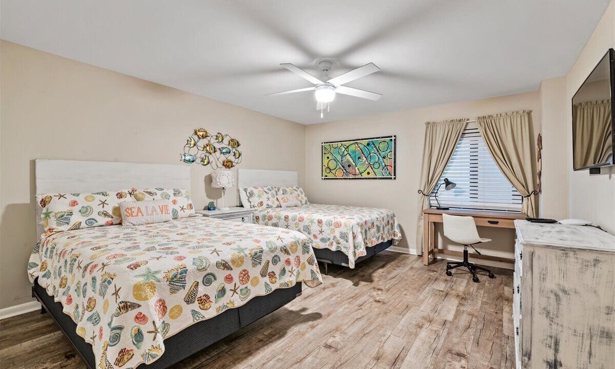 Photo of Bedroom in Biltmore Beach
