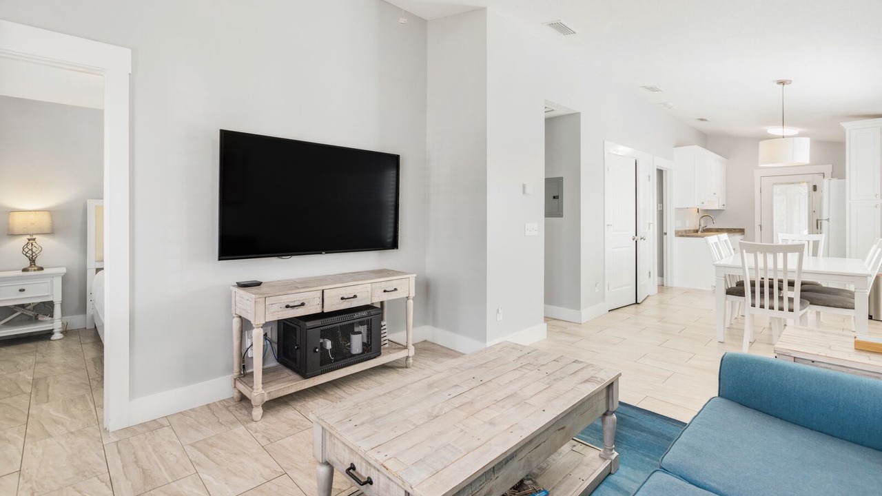 Photo of Livingroom in Inlet Beach Heights