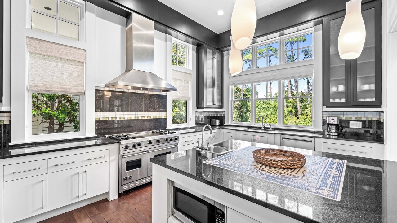 Photo of Kitchen in Cottage District