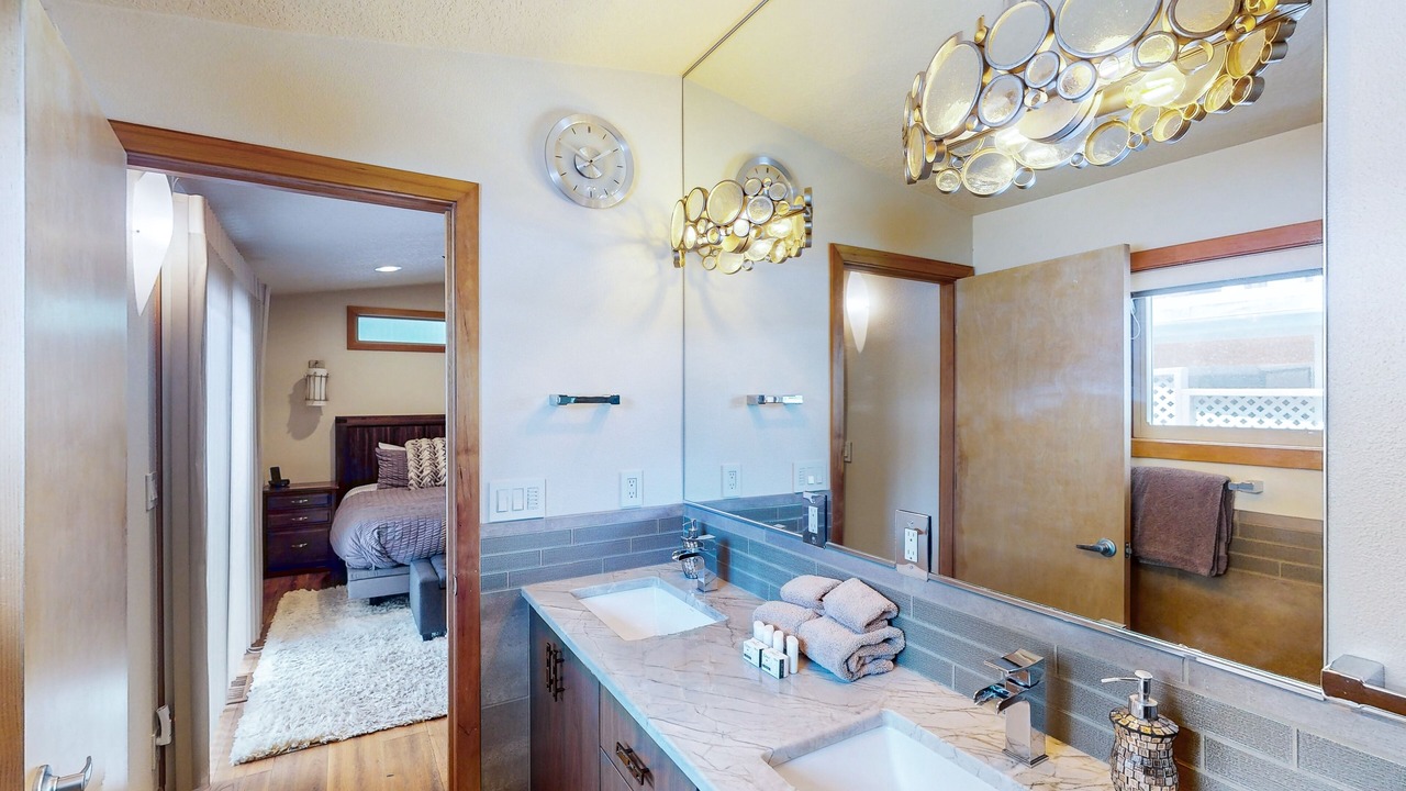 Photo of Bathroom in Blue Heron