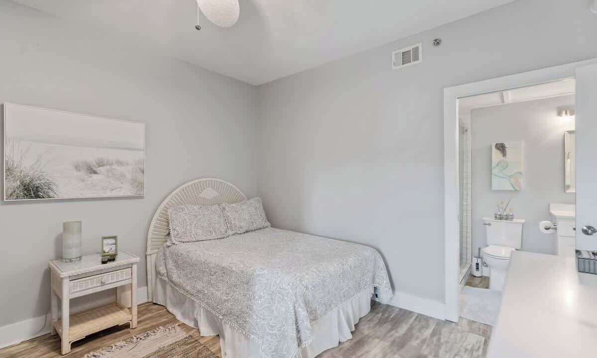 Photo of Bedroom in Rosemary Beach