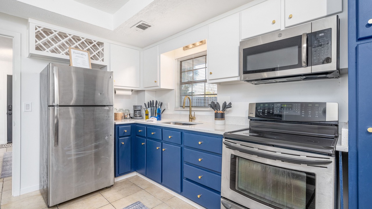 Photo of Kitchen in Biltmore Beach
