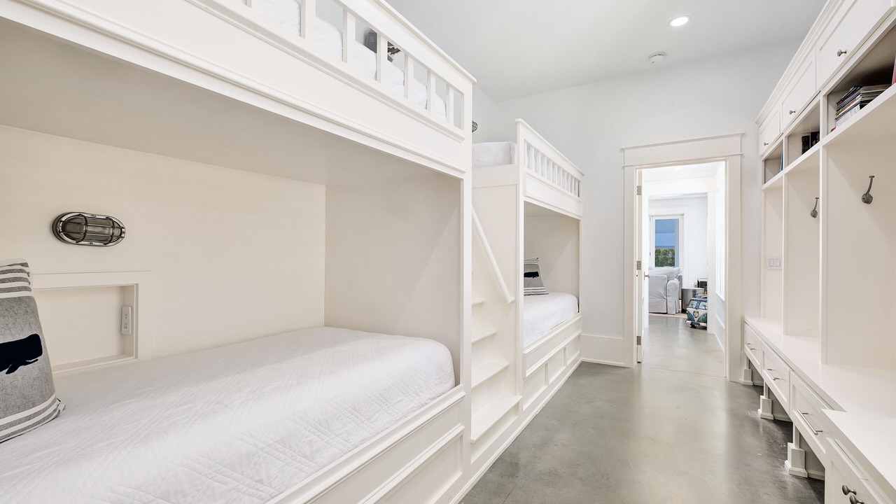 Photo of Bedroom in Rosemary Beach