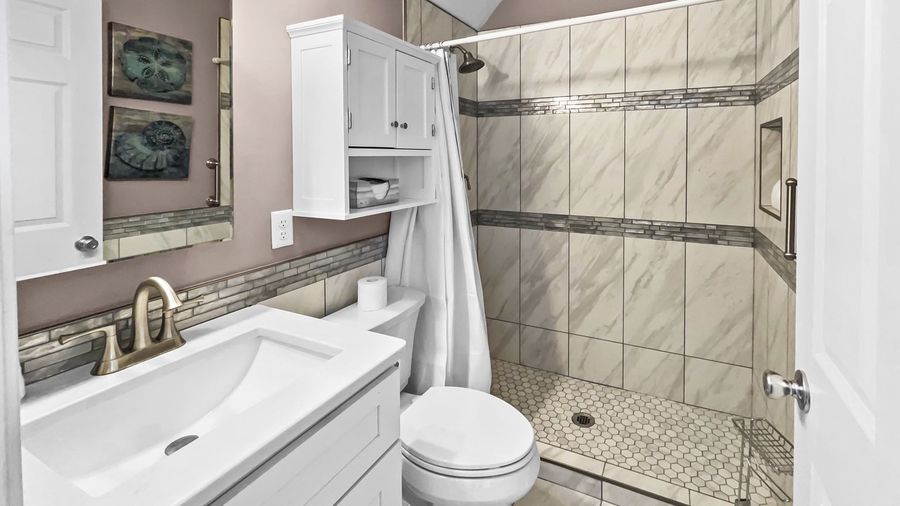 Photo of Bathroom in Inlet Beach