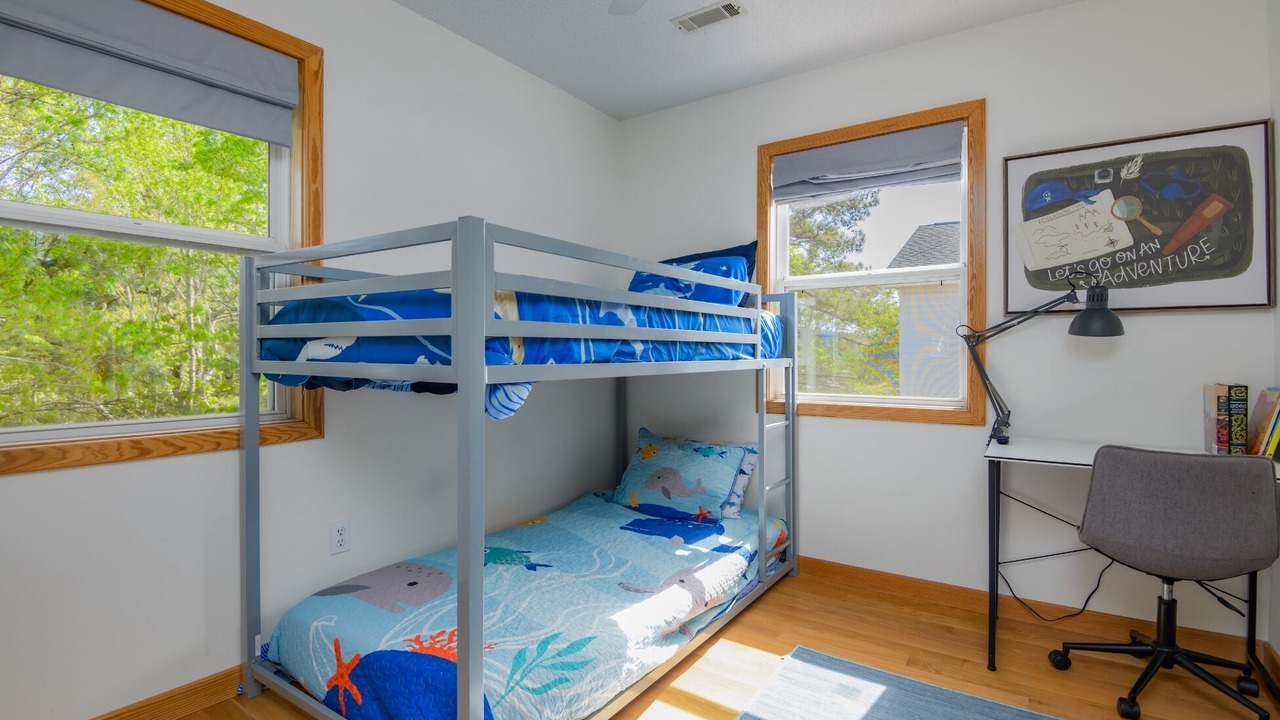 Photo of Bedroom in Manteo