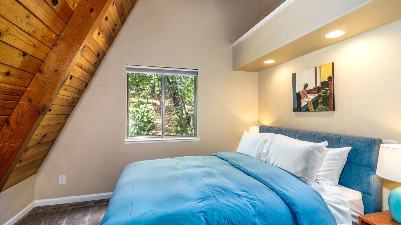 Photo of Bedroom in Phoenix Lake-Cedar Ridge