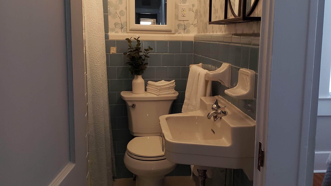 Photo of Bathroom in South Pensacola