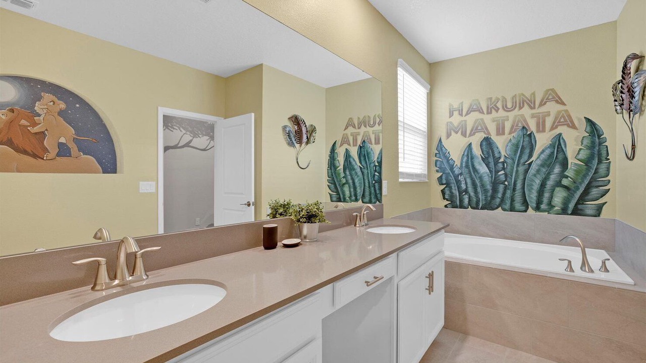 Photo of Bathroom in Bay Lake