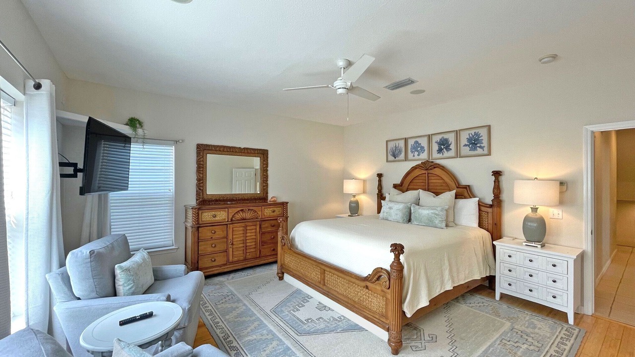Photo of Bedroom in White Sands Cottages