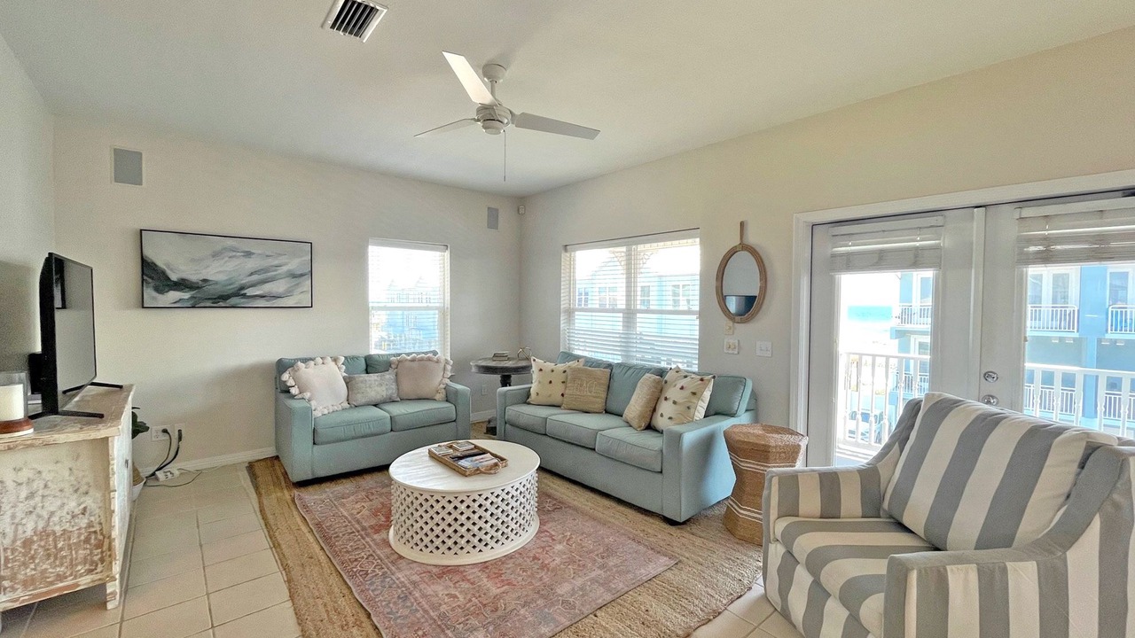 Photo of Livingroom in White Sands Cottages