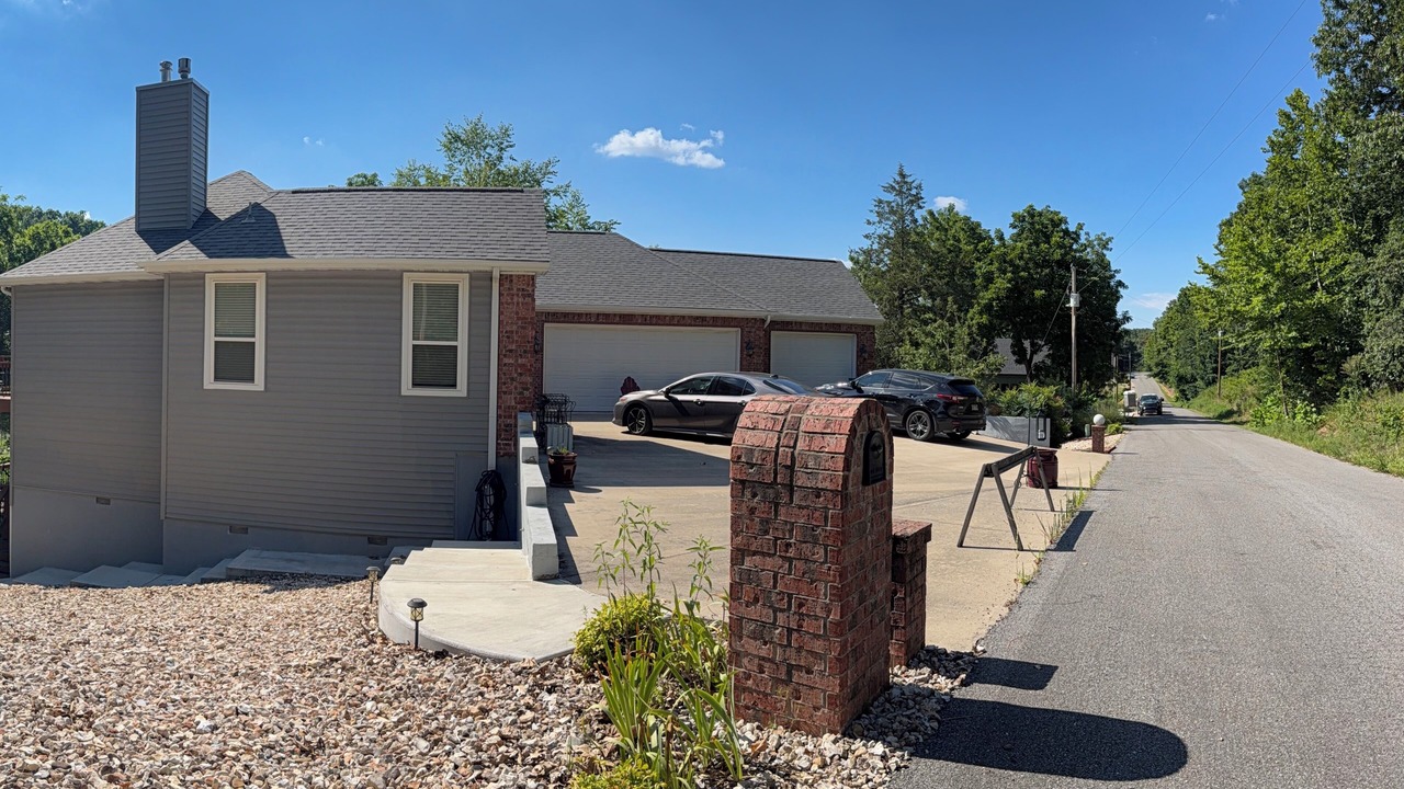 Photo of Outdoor in Maysville