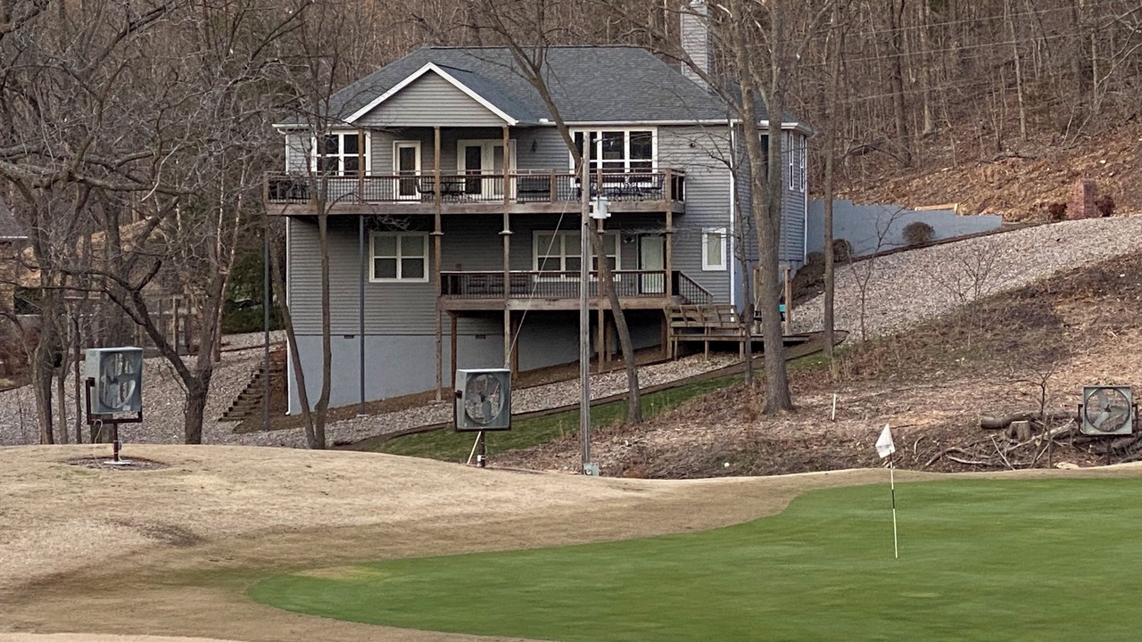 Photo of Outdoor in Maysville