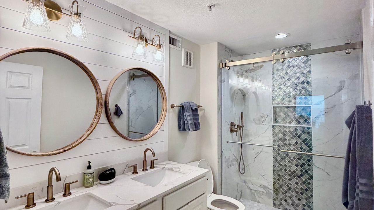 Photo of Bathroom in Fort Walton Beach
