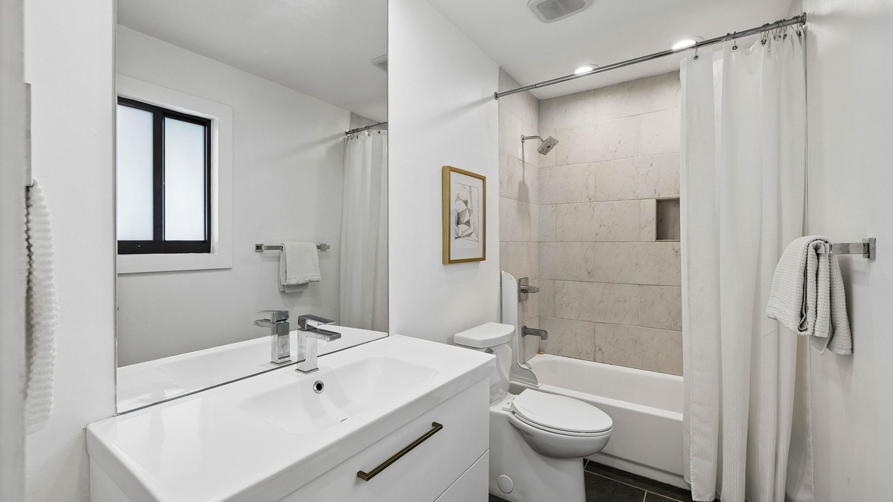 Photo of Bathroom in Seagrove Beach