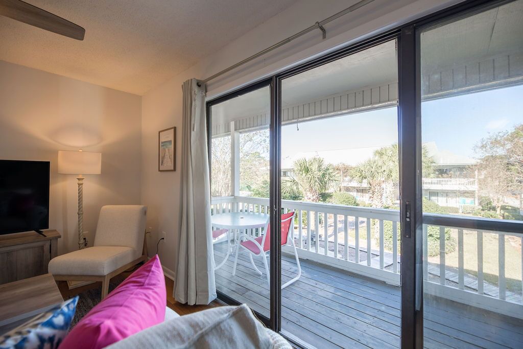 Photo of Livingroom in Village of Sugar Beach