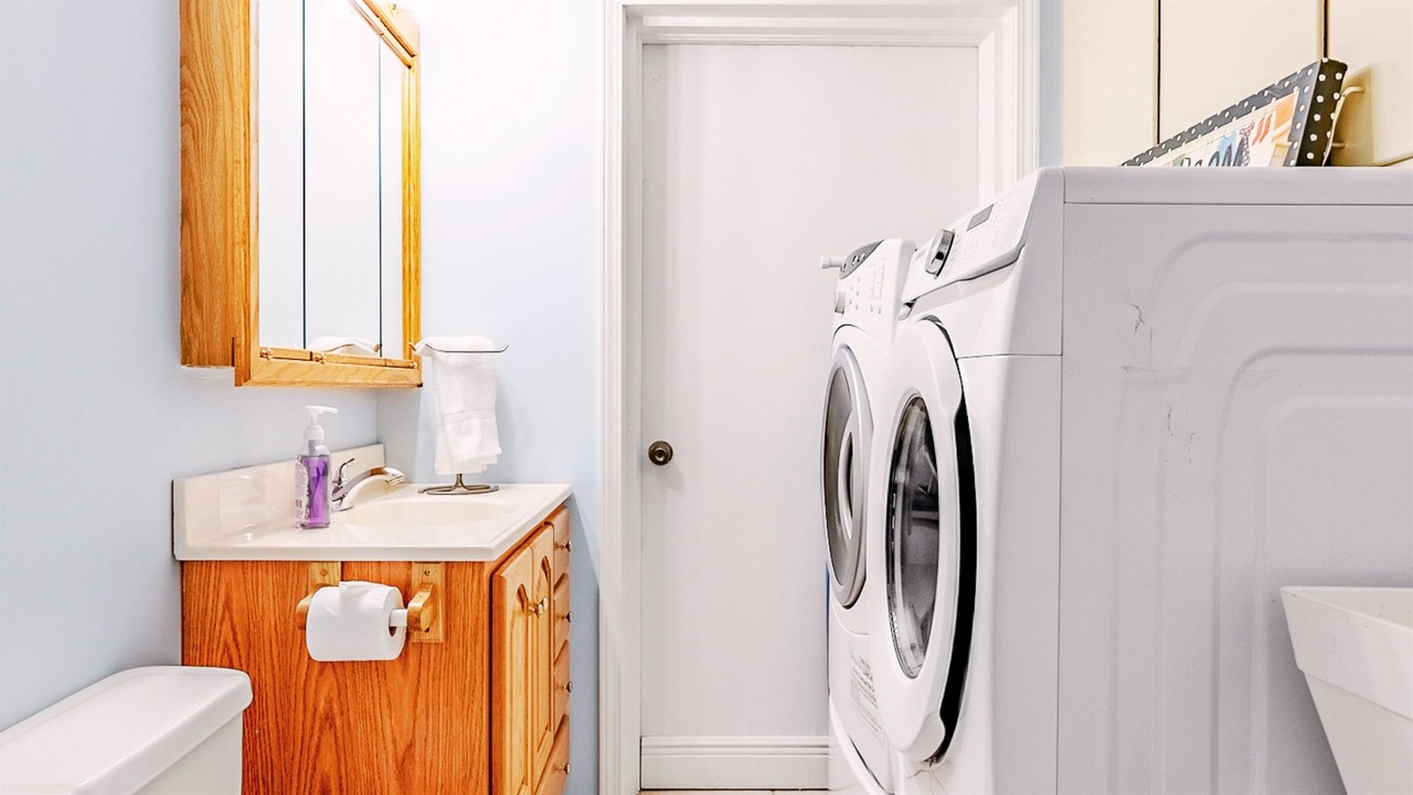 Photo of Bathroom in El Centro Beach