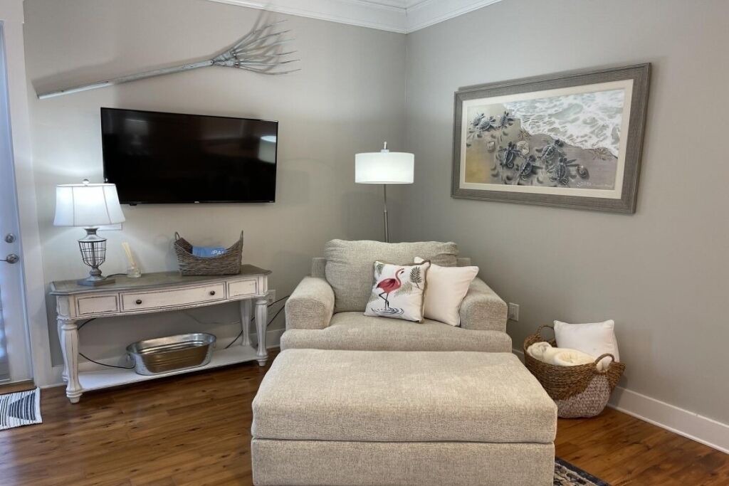 Photo of Livingroom in Waterside Village