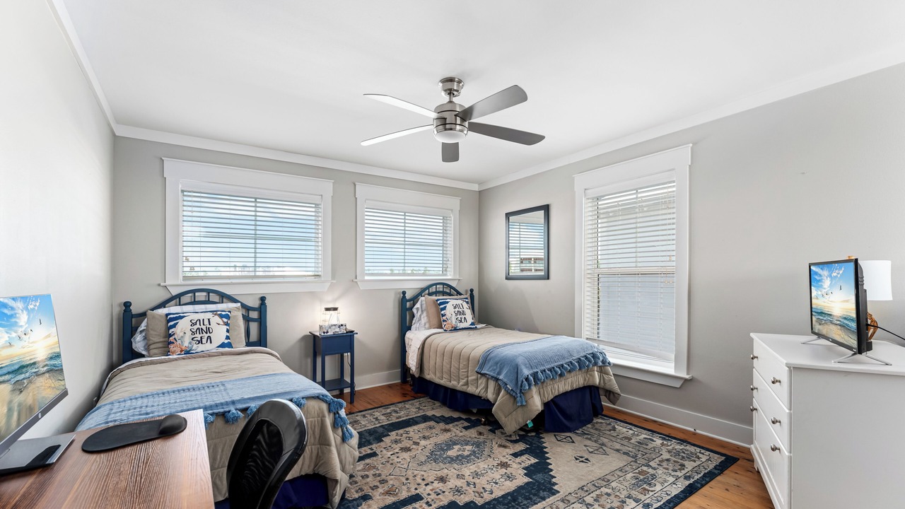 Photo of Bedroom in Waterside Village