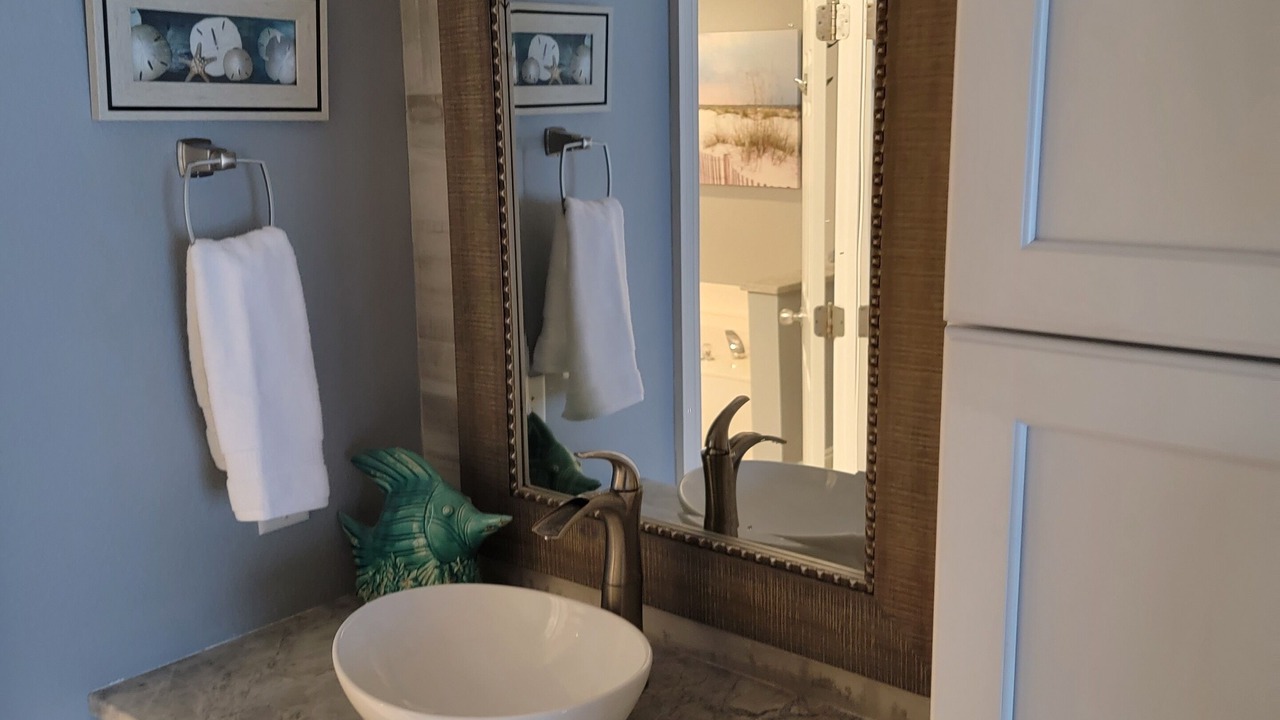 Photo of Bathroom in Navarre Beach