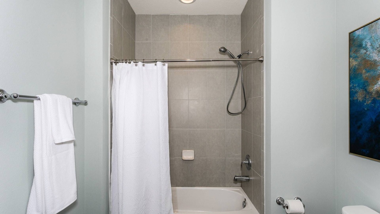 Photo of Bathroom in Ono Island