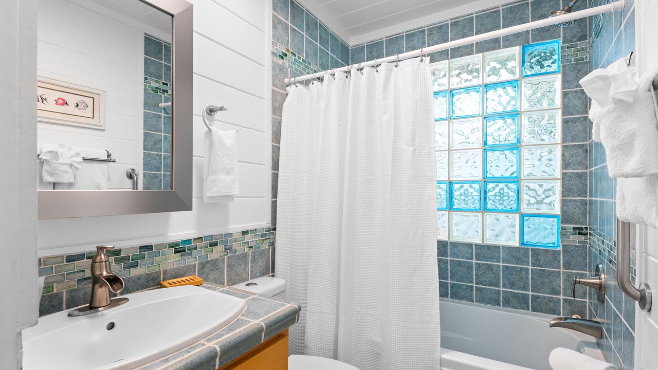 Photo of Bathroom in Seaside