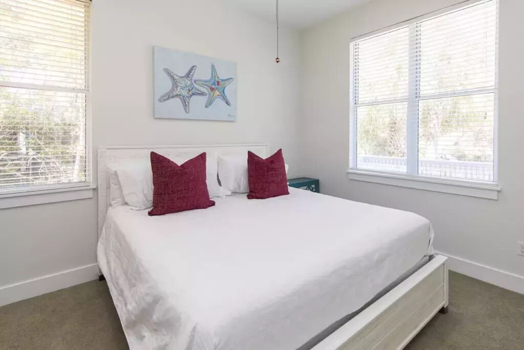 Photo of Bedroom in White's Gulfview