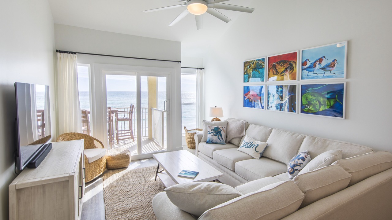 Photo of Livingroom in Dune Allen Beach