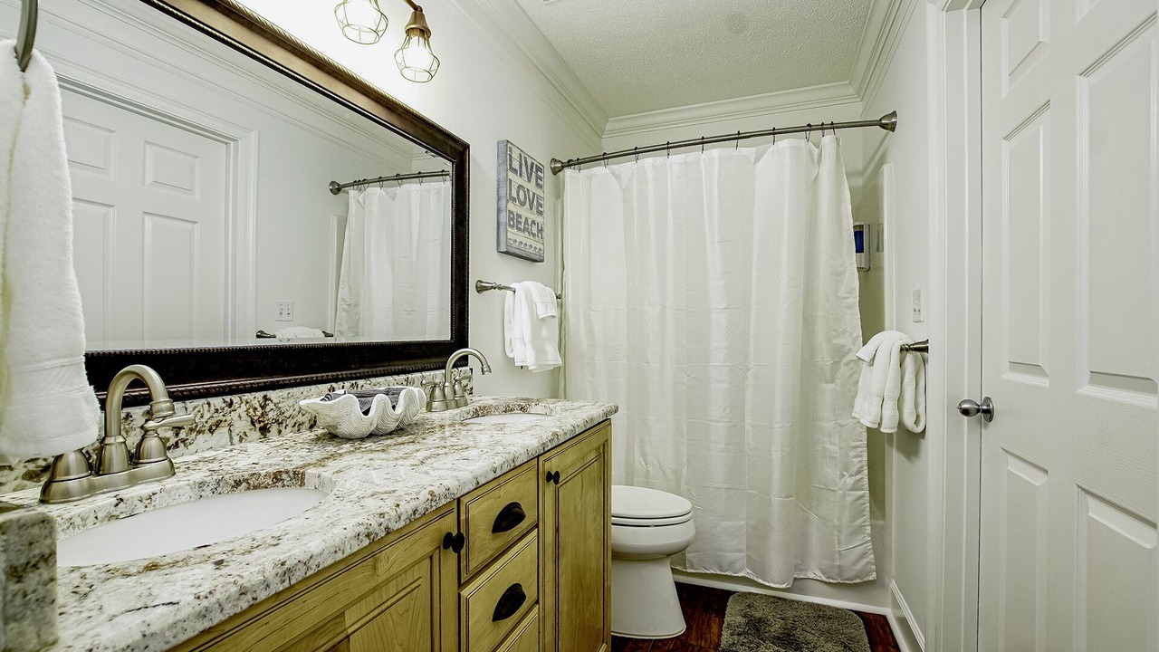 Photo of Bathroom in Gulf Place