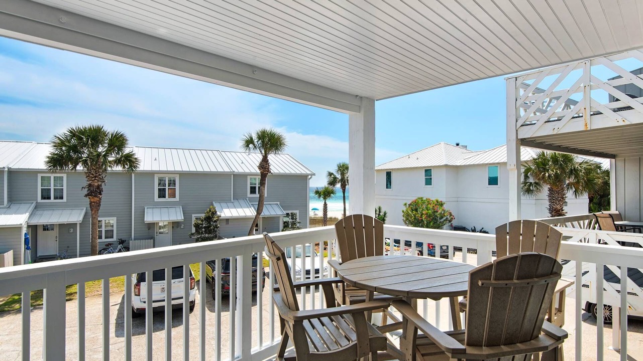 Photo of Patio Balcony in Inlet Beach