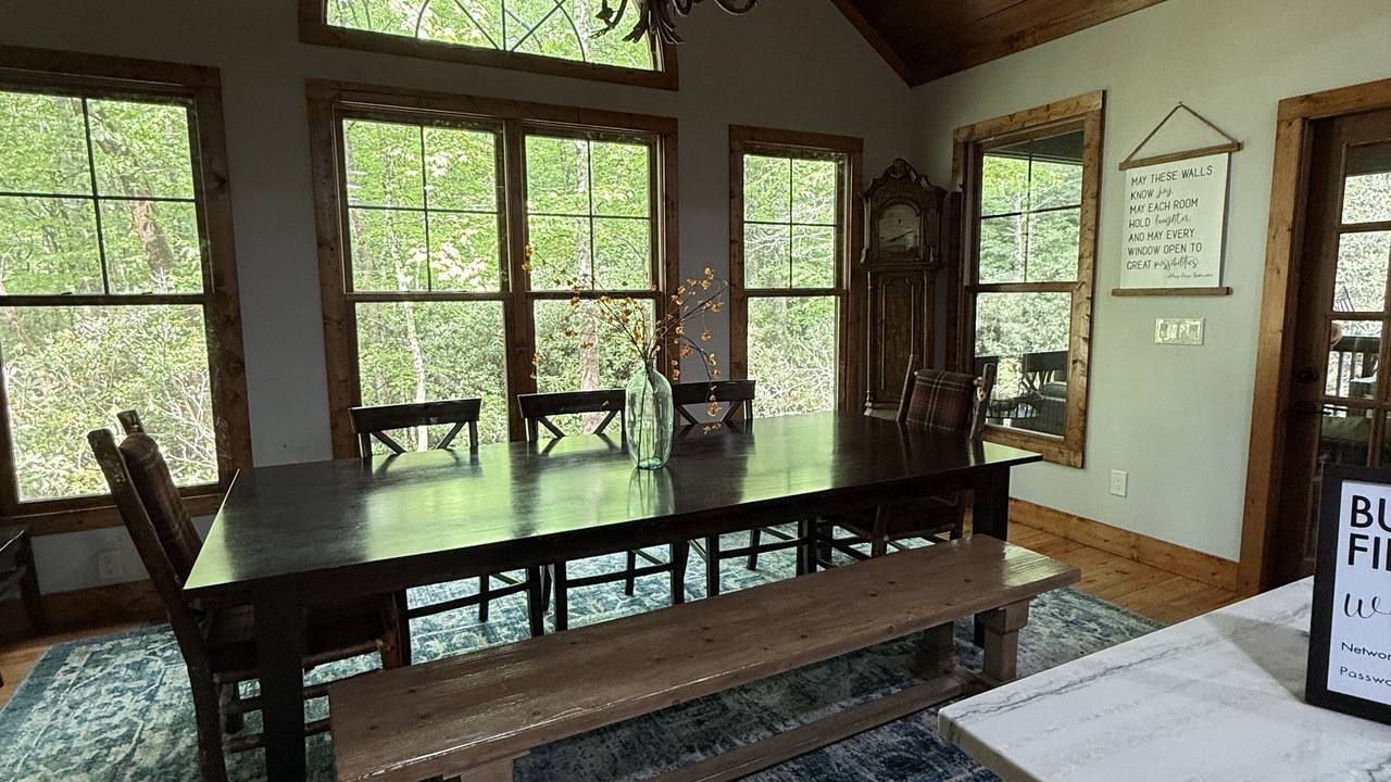 Photo of Livingroom in Sapphire