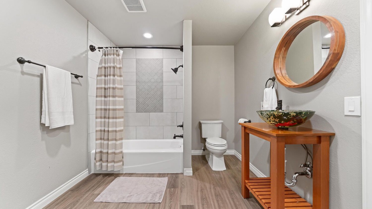 Photo of Bathroom in Lake Oswego