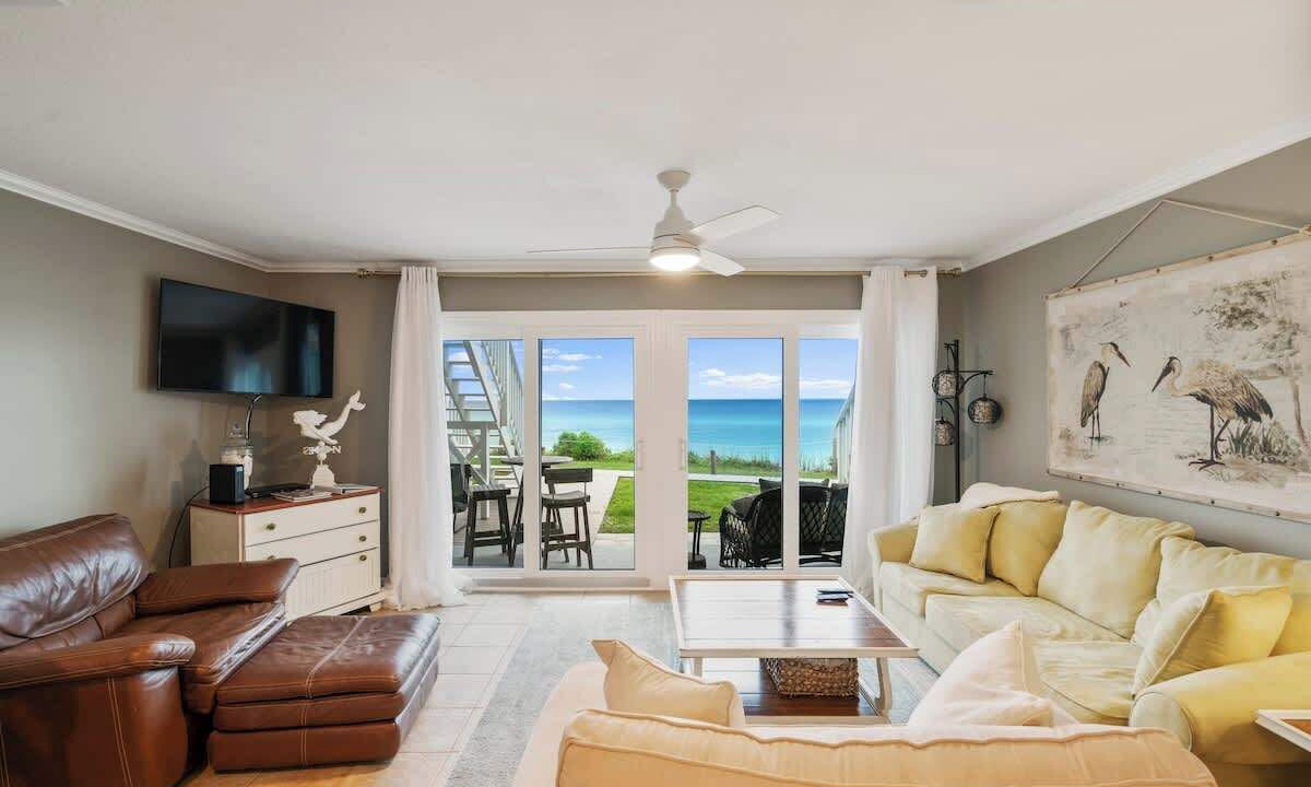 Photo of Livingroom in Seacrest