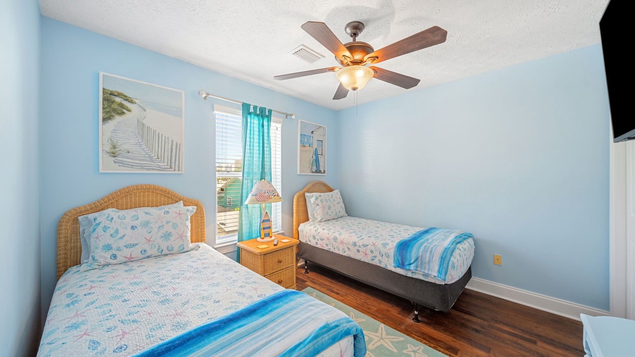 Photo of Bedroom in Holiday Beach