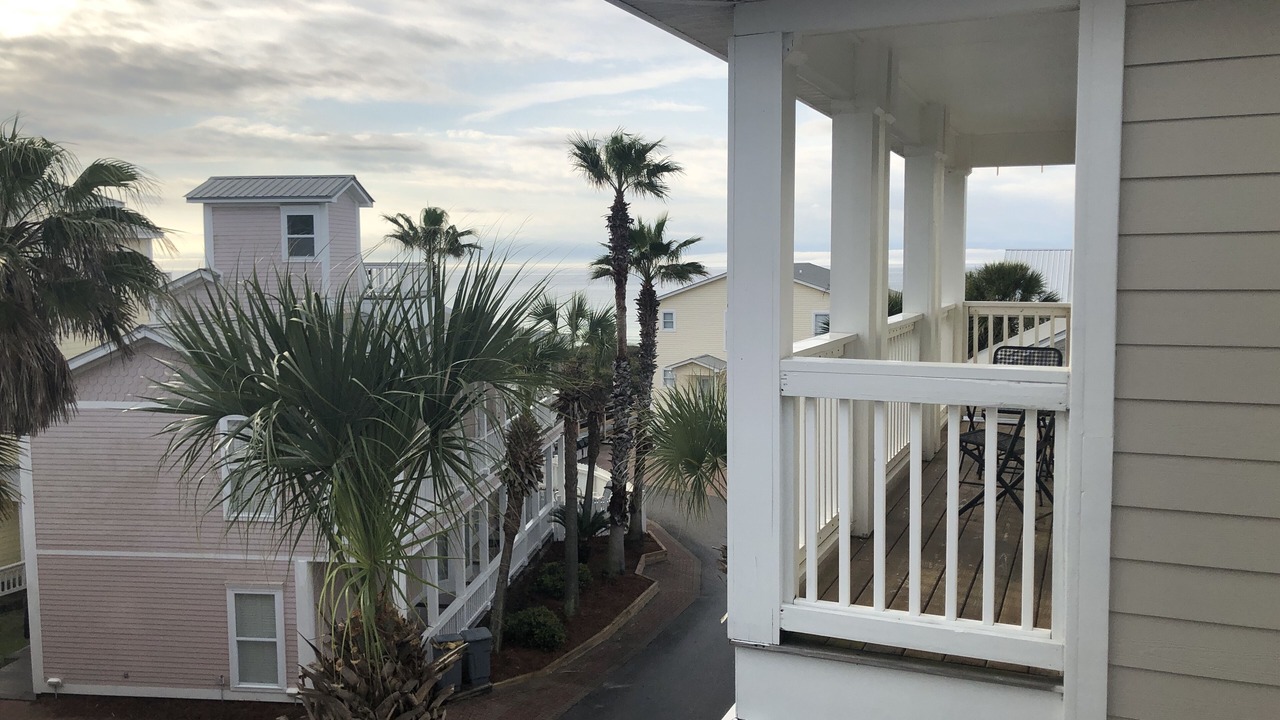 Photo of Patio Balcony in Seashore Village