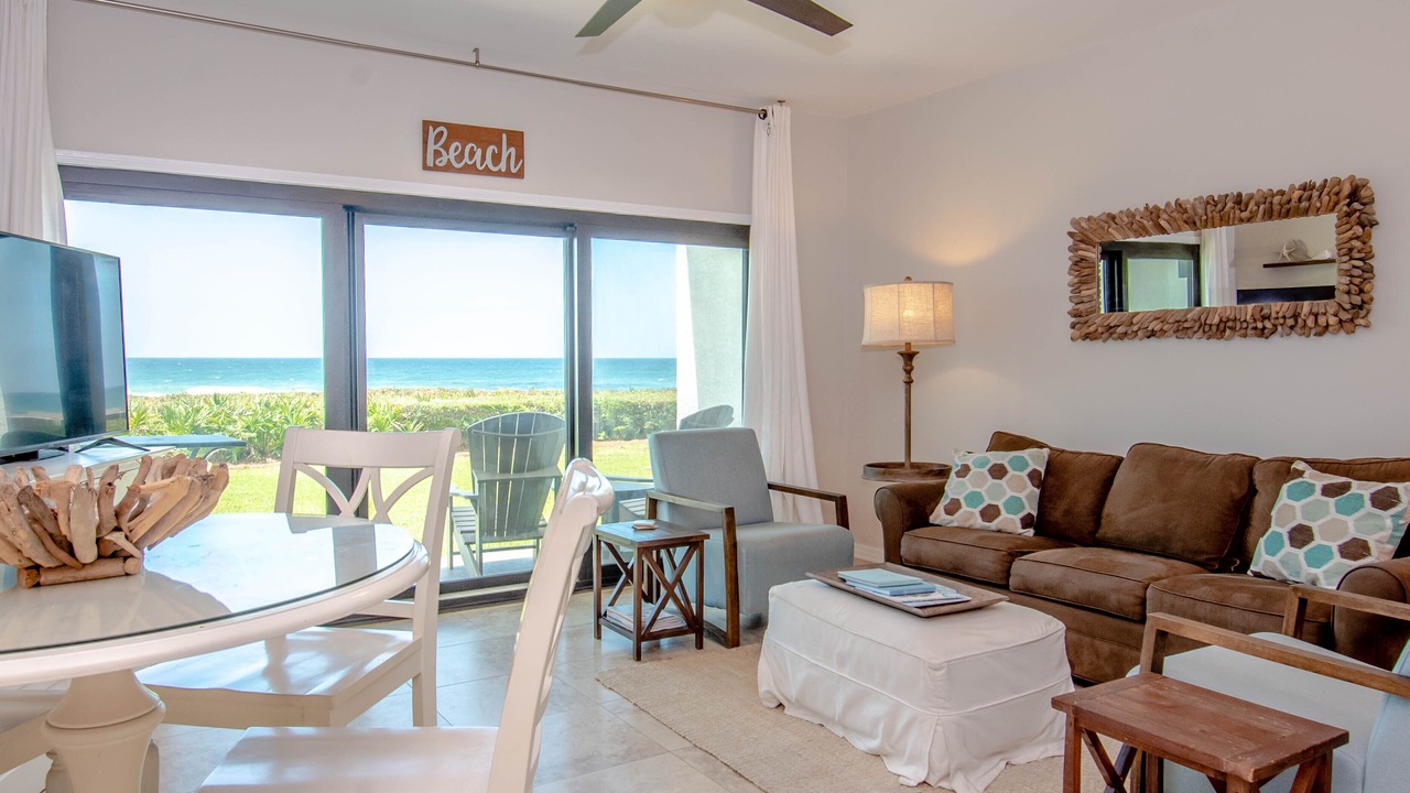 Photo of Livingroom in Seagrove Beach