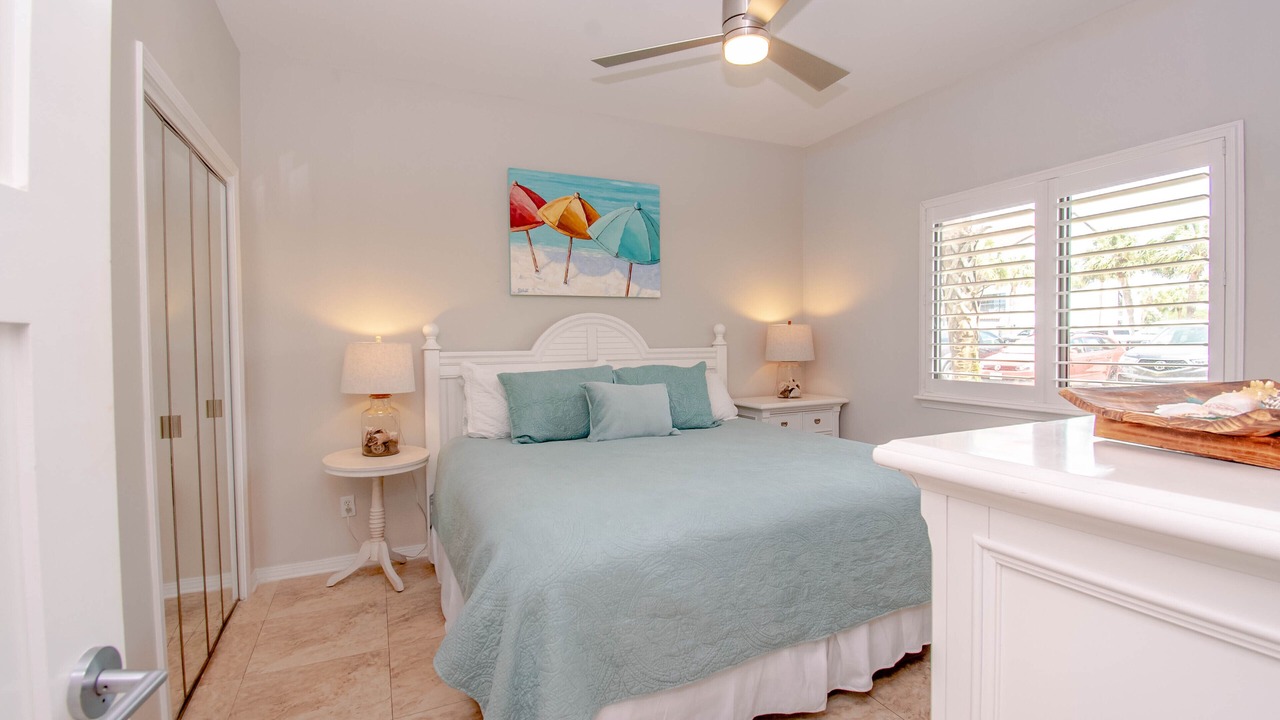 Photo of Bedroom in Seagrove Beach