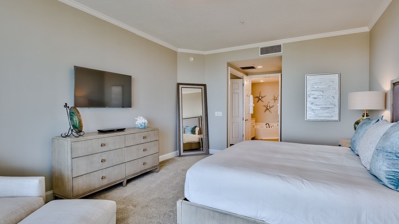 Photo of Bedroom in Rosemary Beach