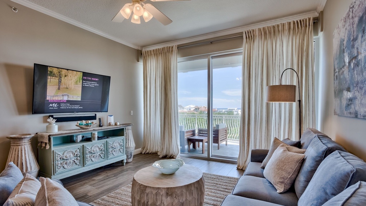 Photo of Livingroom in Rosemary Beach