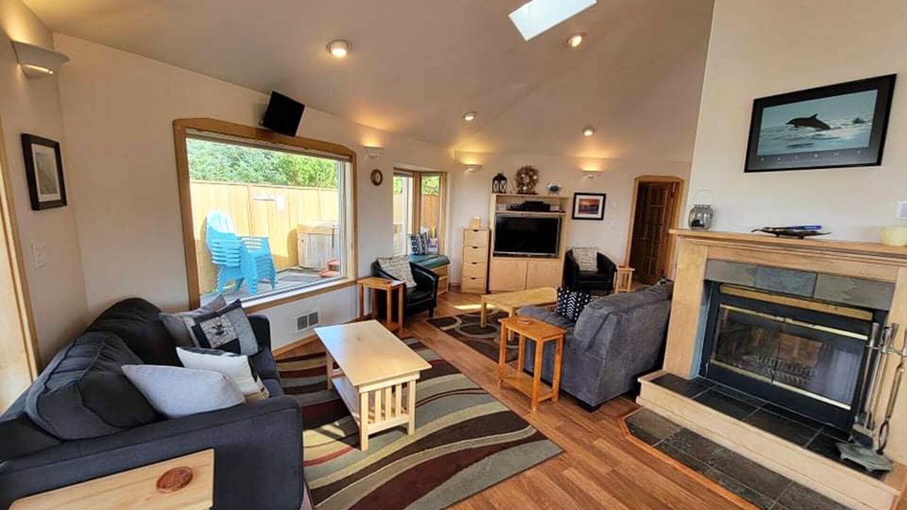 Photo of Livingroom in Bayshore
