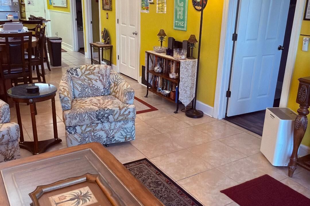 Photo of Bedroom in Long Beach