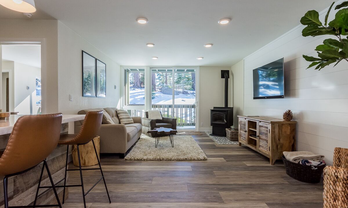 Photo of Livingroom in Mammoth Lakes