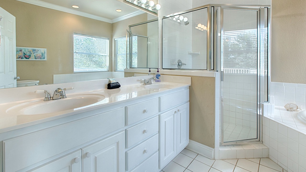 Photo of Bathroom in Village of Sugar Beach
