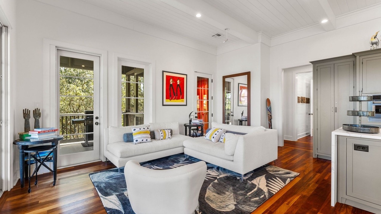 Photo of Livingroom in Cottage District