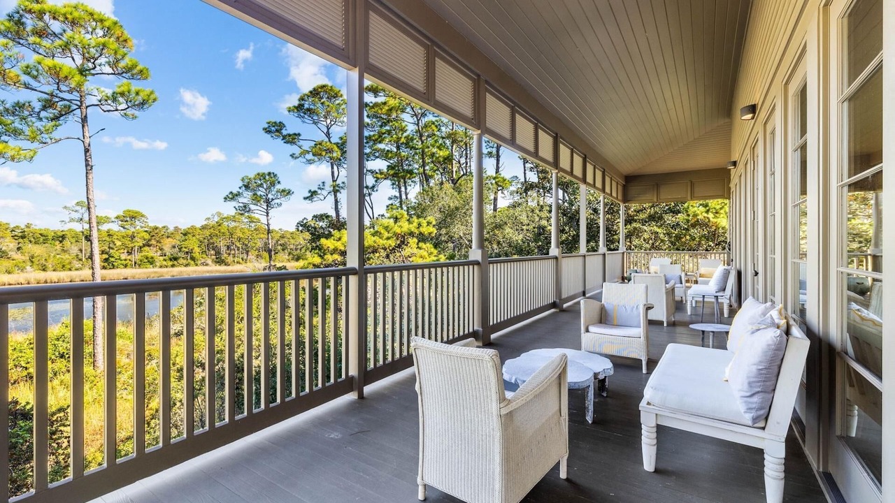 Photo of Patio Balcony in Cottage District