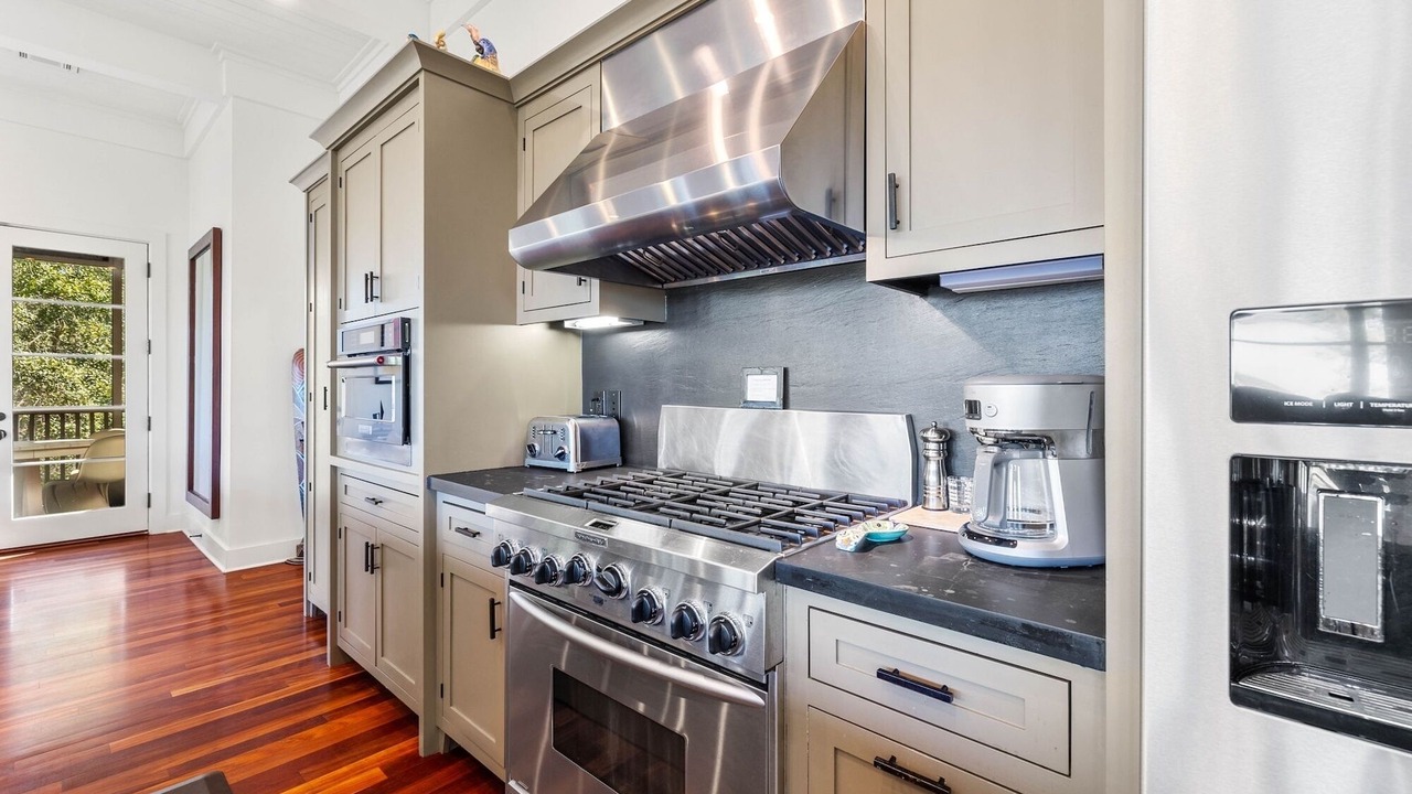 Photo of Kitchen in Cottage District