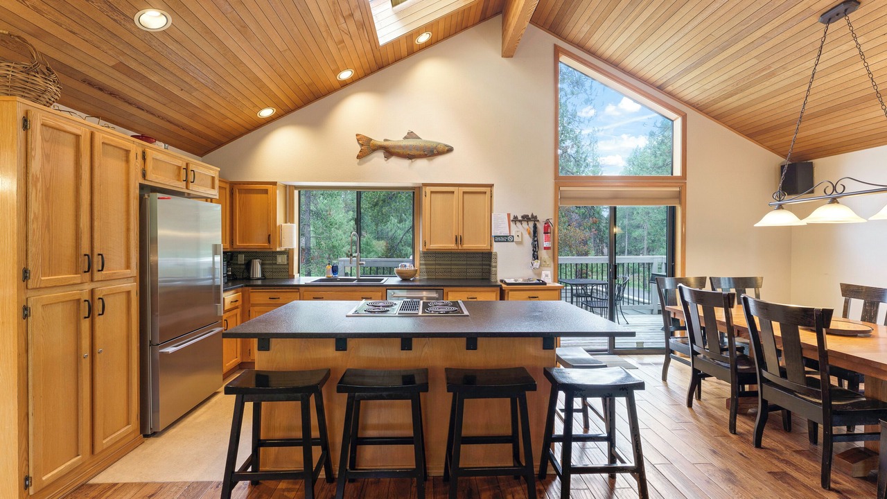 Photo of Kitchen in Sunriver