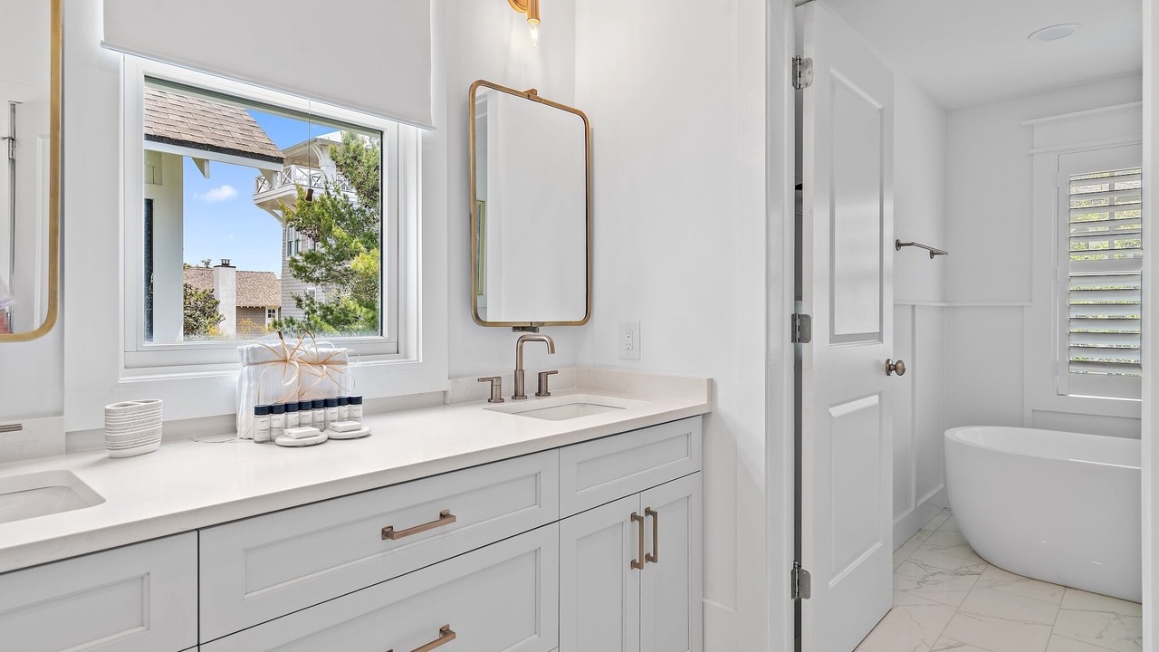 Photo of Bathroom in WaterSound Beach