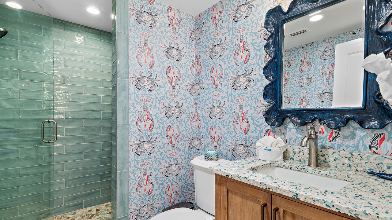 Photo of Bathroom in Gulf District