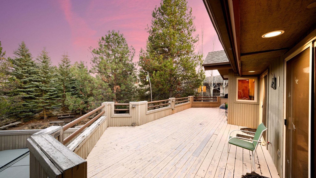 Photo of Patio Balcony in Sunriver