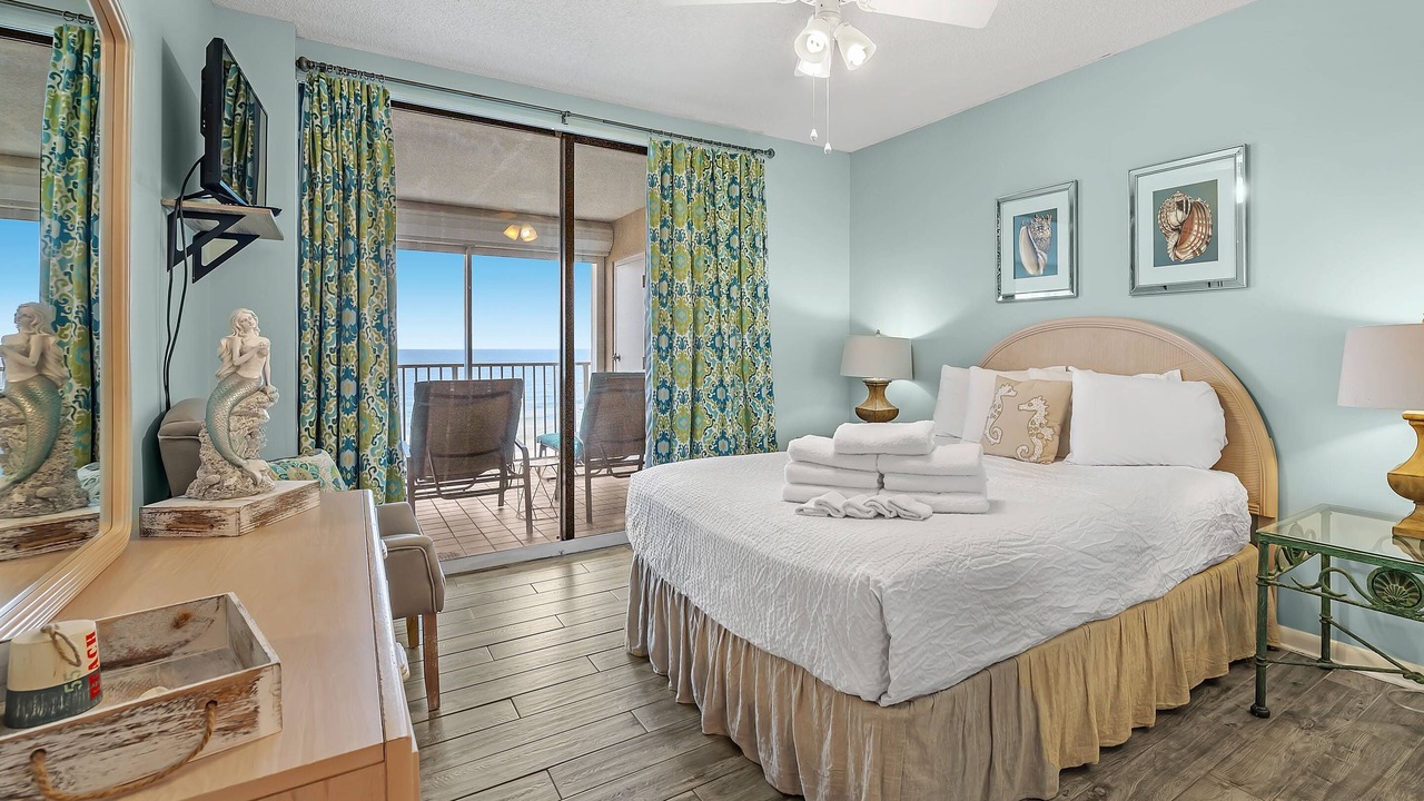 Photo of Bedroom in Orange Beach